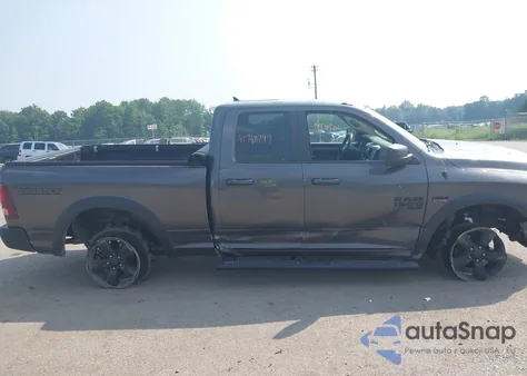 2019 Ram 1500 Classic Warlock 4X4 6'4 Box из США, поврежденный, VIN 1C6RR7GT5KS737117